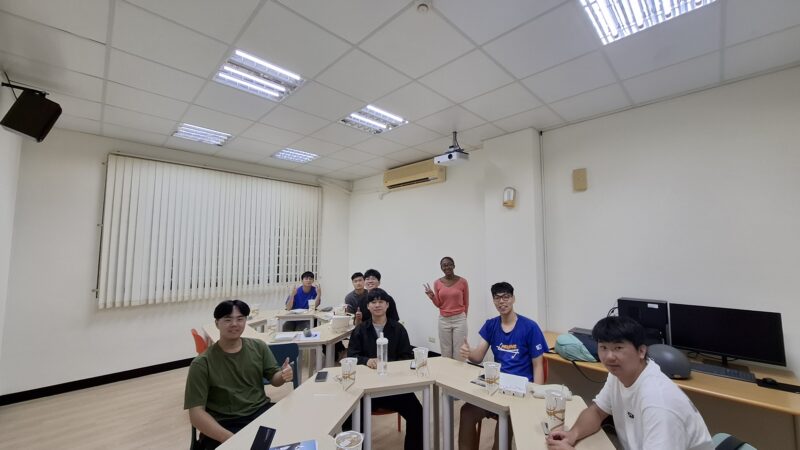 113-2 英文口說加強班 (5)